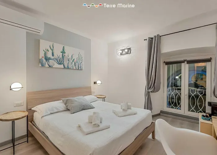 Pensión I Profumi Del Mare, Terre Marine 3*